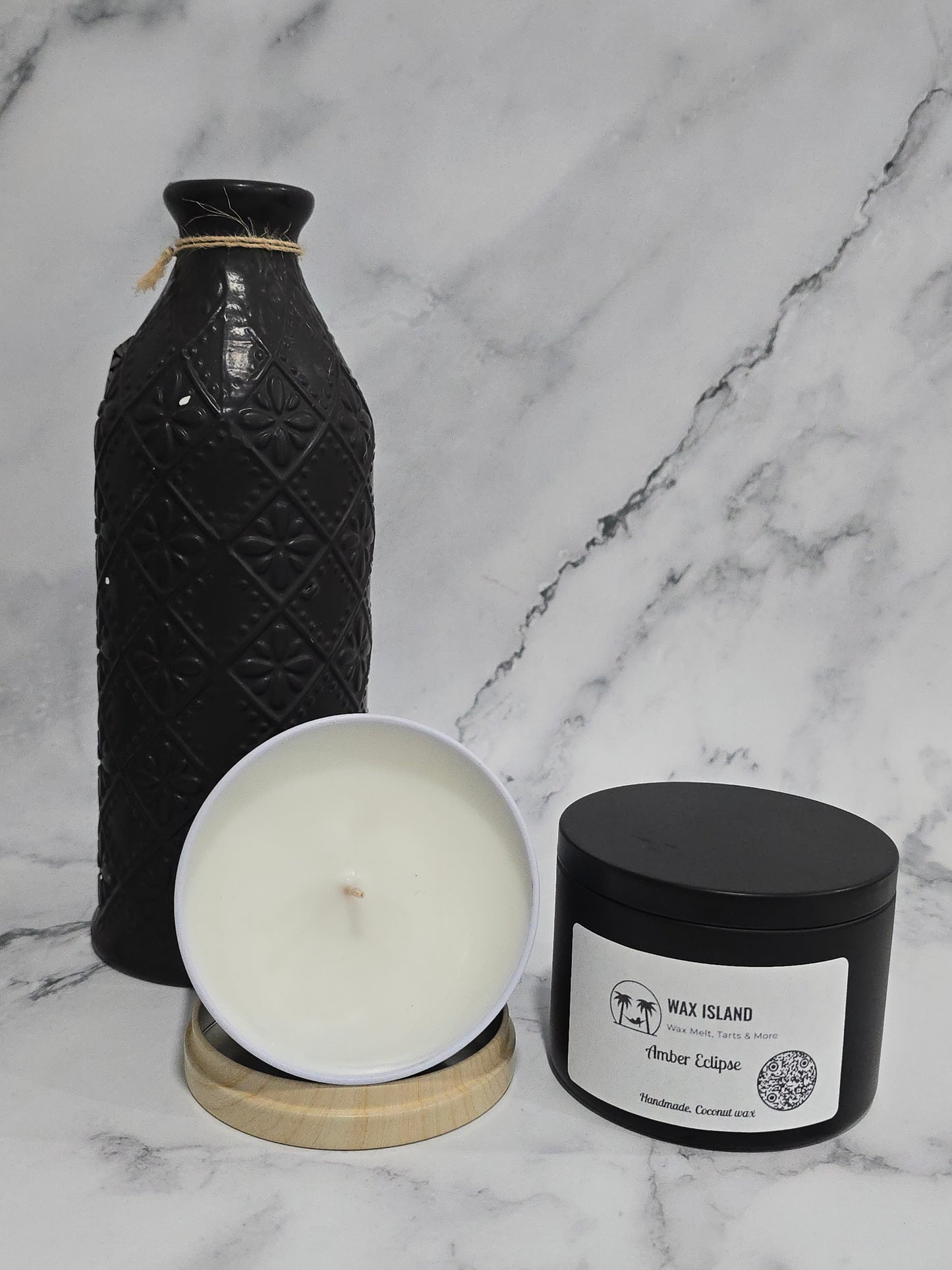 Amber Eclipse 8oz tin candle